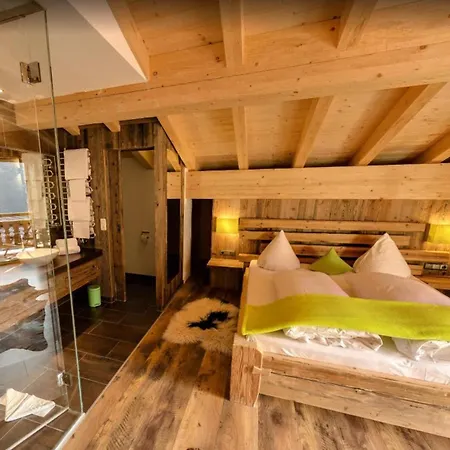 Feuriger Tatzlwurm & Spa, Bw Signature Collection Hotel