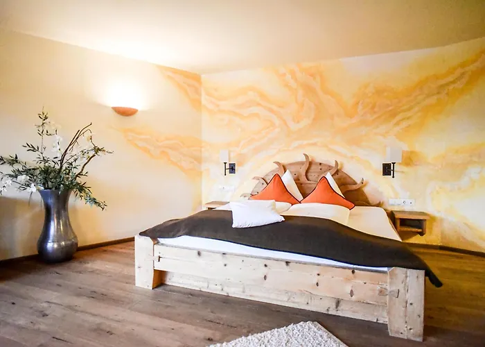 Feuriger Tatzlwurm & Spa, Bw Signature Collection 4*