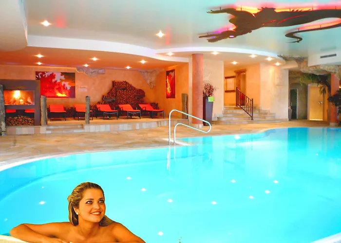 מלון Feuriger Tatzlwurm & Spa, Bw Signature Collection 4*