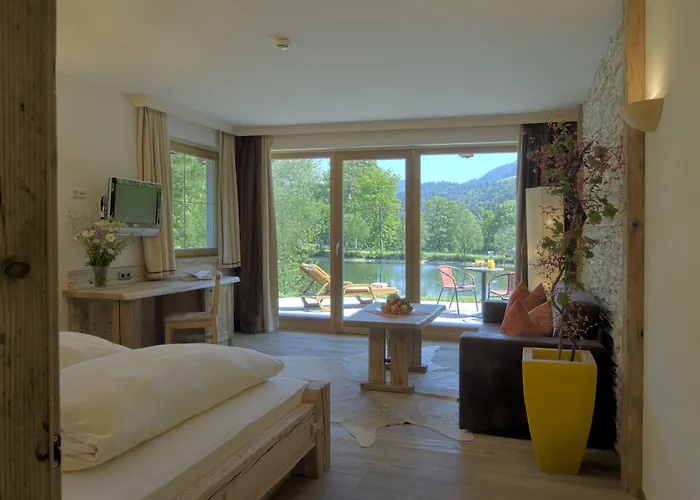 Feuriger Tatzlwurm & Spa, Bw Signature Collection מלון 4*