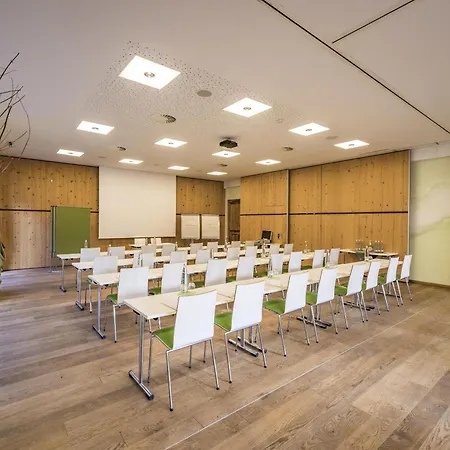 Feuriger Tatzlwurm & Spa, Bw Signature Collection Hotel