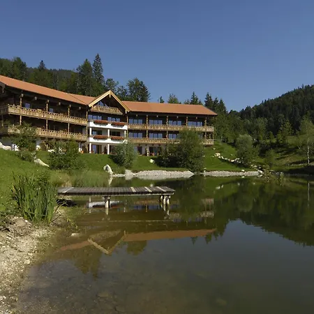 Feuriger Tatzlwurm & Spa, Bw Signature Collection 4*